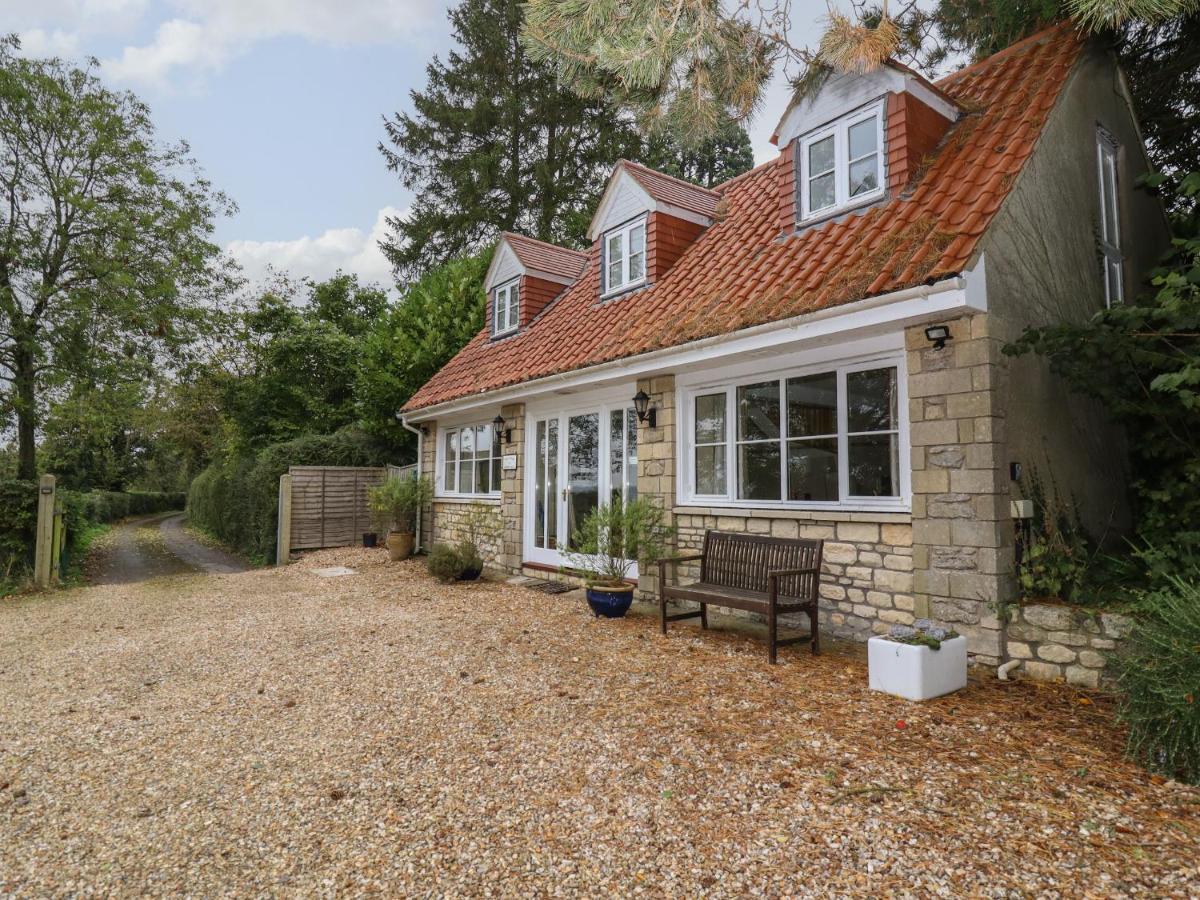 The Cottage At Barrow Mead บาธ ภายนอก รูปภาพ